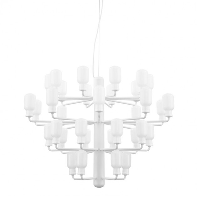 Lámpara Amp Chandelier grande color branco cristal blanco de Normann copenhagen