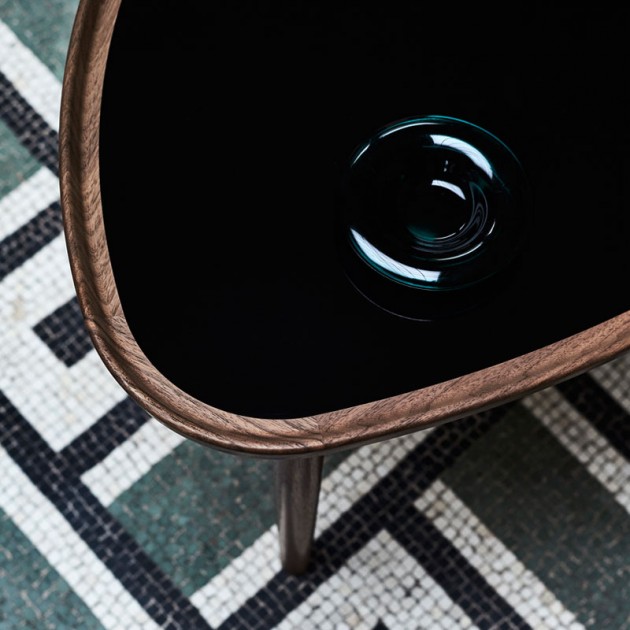 Mesa de centro Eye Table de Finn Juhl laminado negro