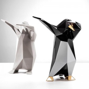 ambiente esculturas Dab Penguin Bosa