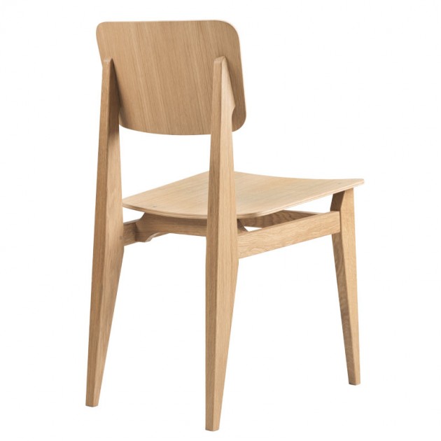 Silla C-Chair Dining Chair de Gubi sin tapizado en Moises Showroom