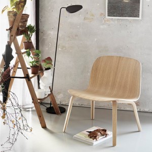 Butaca Visu Lounge Chair de Muuto en Moises Showroom