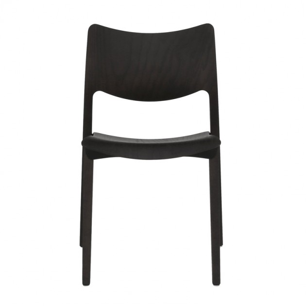 silla Laclasica fresno teñido negro Stua