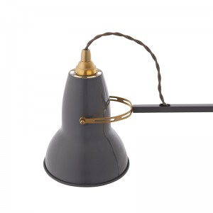detalle pantalla lámpara Original 1227 brass desk lamp Anglepoise grey