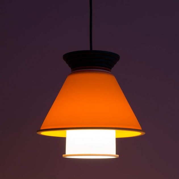 CL2 lámpara de suspensión SOWDEN con fondo iluminada